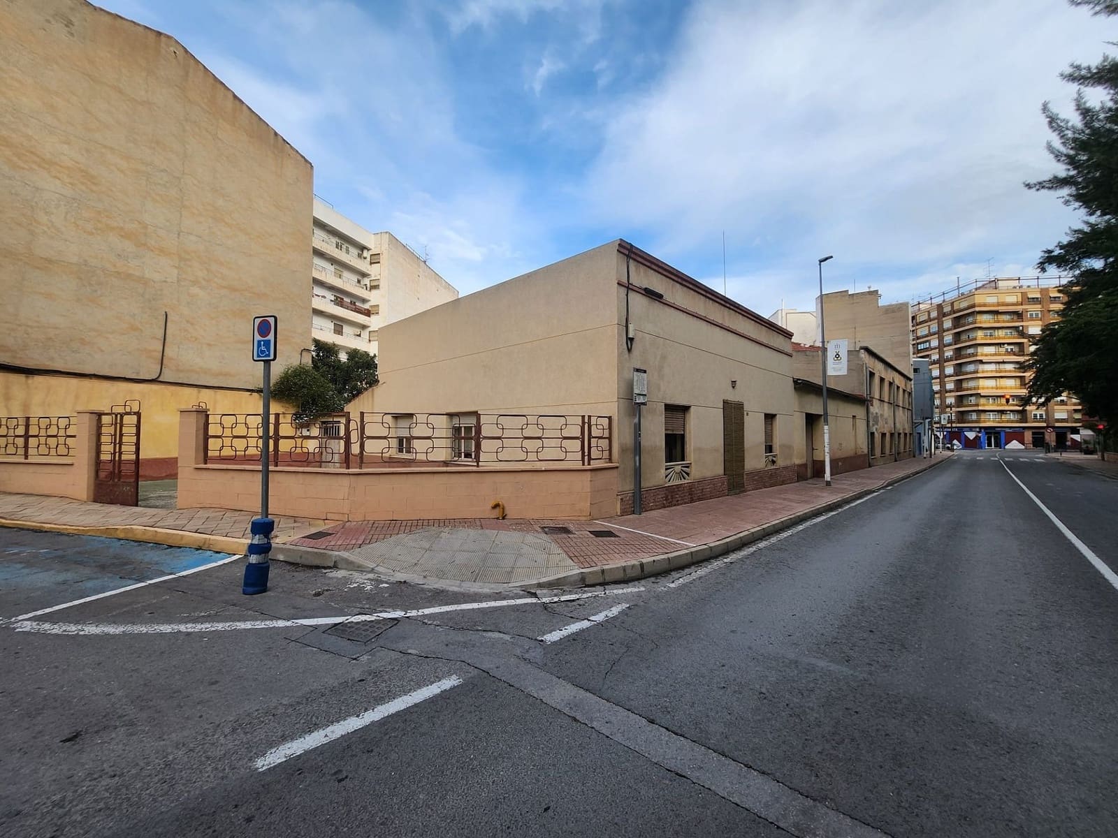 4 quarto Casa em Banda para venda em Monovar / Monover com piscina - 299 950 € (Ref: 9475769)