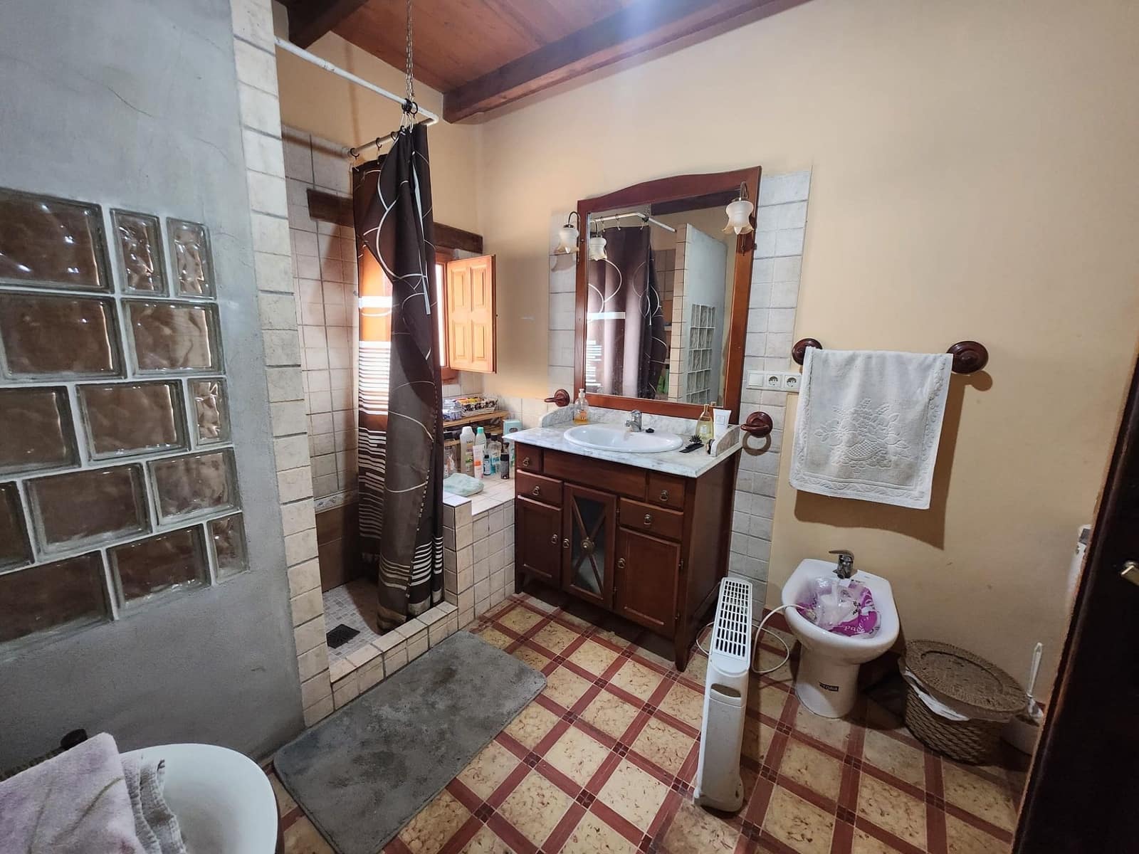 4 sovrum Finca/Hus på landet till salu i Pinoso med pool - 179 500 € (Ref: 9475774)