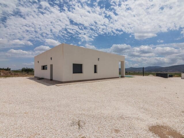 3 sypialnia Willa na sprzedaż w Pinoso z basenem - 287 000 € (Ref: 9475777)