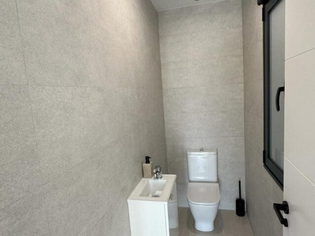 3 sypialnia Willa na sprzedaż w Pinoso z basenem - 365 000 € (Ref: 9475780)