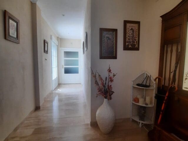 5 Zimmer Villa zu verkaufen in Monóvar / Monóver mit Pool - 375.000 € (Ref: 9475781)