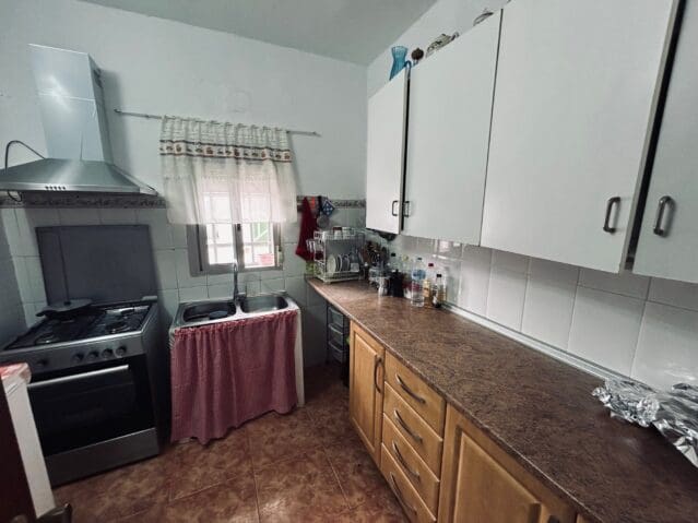 9 bedroom Finca/Country House for sale in L'Algueña / Alguenya - € 229,995 (Ref: 9475787)