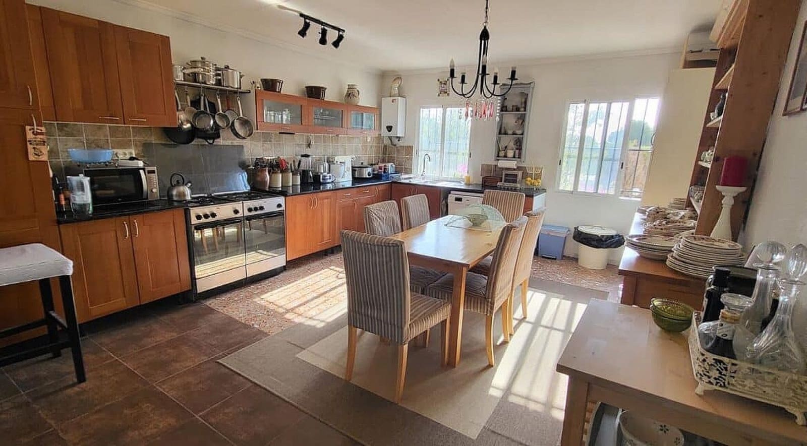 4 Zimmer Finca/Landgut zu verkaufen in La Romana mit Pool - 199.000 € (Ref: 9557442)