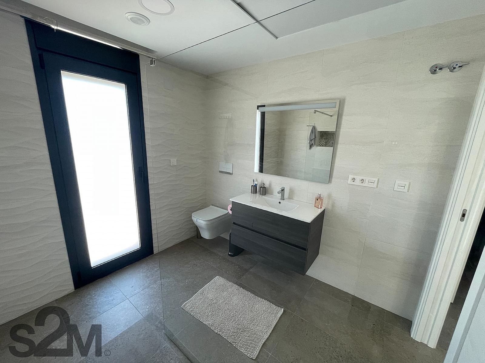 5 slaapkamer Villa te koop in Pinoso met zwembad - € 472.650 (Ref: 9638920)