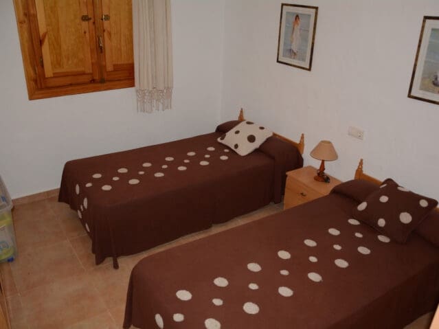 5 bedroom Villa for sale in Crevillente / Crevillent with pool - € 325,000 (Ref: 9638922)