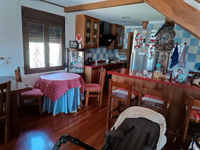 7 sypialnia Finka/Dom wiejski na sprzedaż w Yecla - 259 000 € (Ref: 9638924)