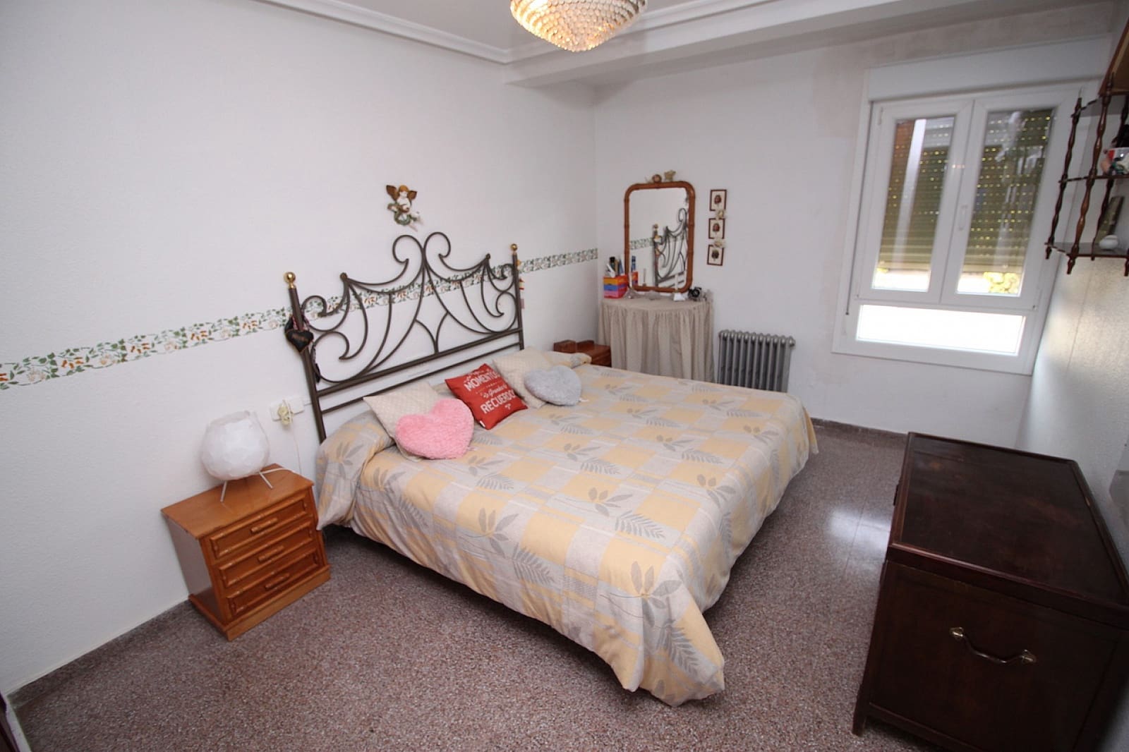 Casa de 4 habitaciones en Monóvar / Monóver en venta con piscina - 319.995 € (Ref: 9679335)