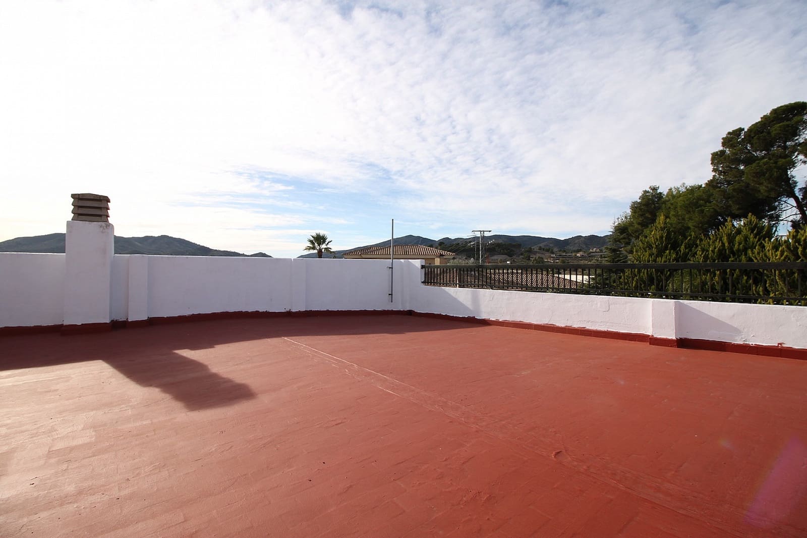 Casa de 4 habitaciones en Monóvar / Monóver en venta con piscina - 319.995 € (Ref: 9679335)