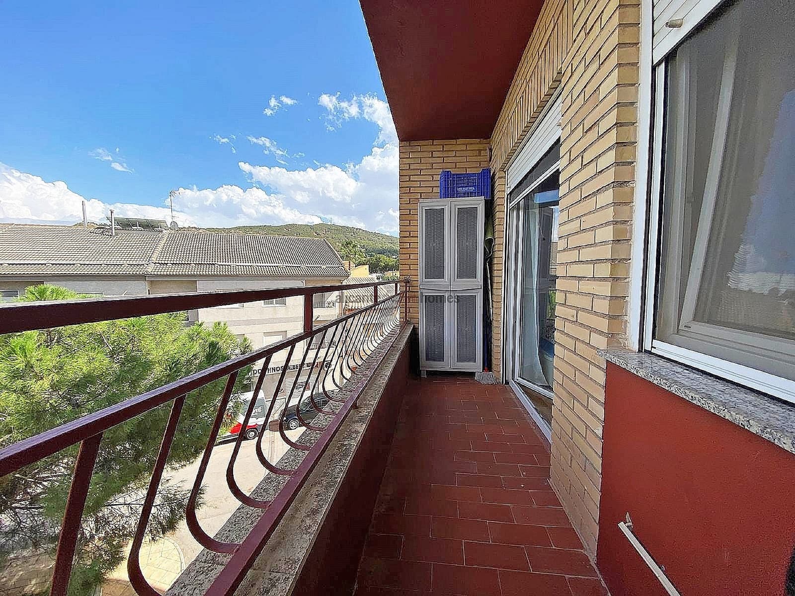 3 bedroom Apartment for sale in Pinoso - € 120,000 (Ref: 9737353)