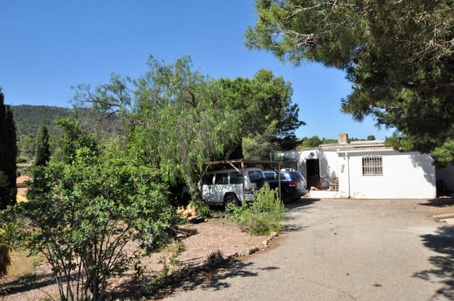 3 soveværelse Finca/Landehus til salg i Monóvar / Monóver med swimmingpool - € 155.000 (Ref: 9743997)