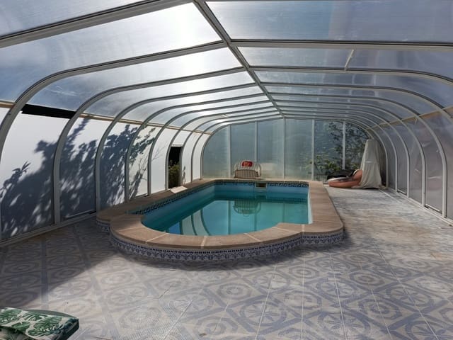 3 soveværelse Finca/Landehus til salg i Monóvar / Monóver med swimmingpool - € 155.000 (Ref: 9743997)