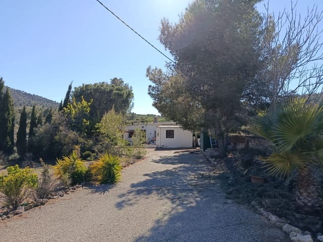 3 soveværelse Finca/Landehus til salg i Monóvar / Monóver med swimmingpool - € 155.000 (Ref: 9743997)