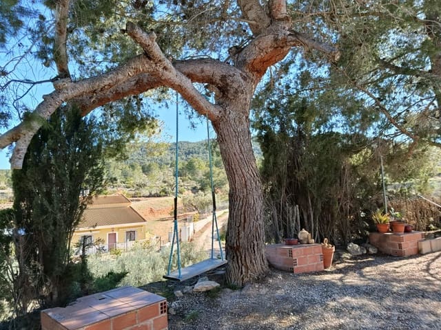 3 soveværelse Finca/Landehus til salg i Monóvar / Monóver med swimmingpool - € 155.000 (Ref: 9743997)