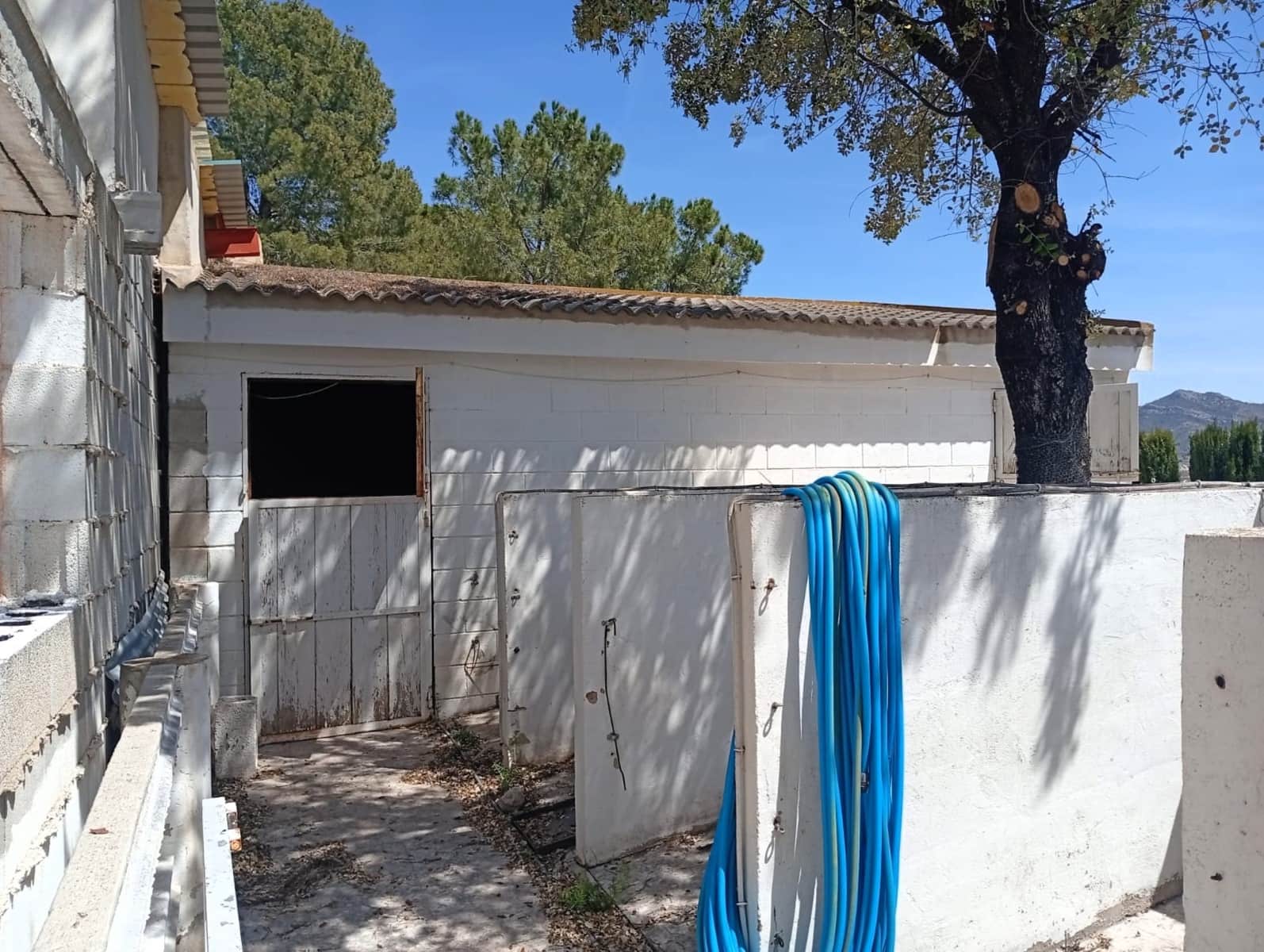 4 sypialnia Finka/Dom wiejski na sprzedaż w Salinas z basenem garażem - 470 000 € (Ref: 9789934)