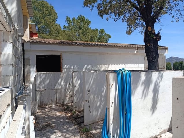 4 sypialnia Finka/Dom wiejski na sprzedaż w Salinas z basenem garażem - 470 000 € (Ref: 9789934)