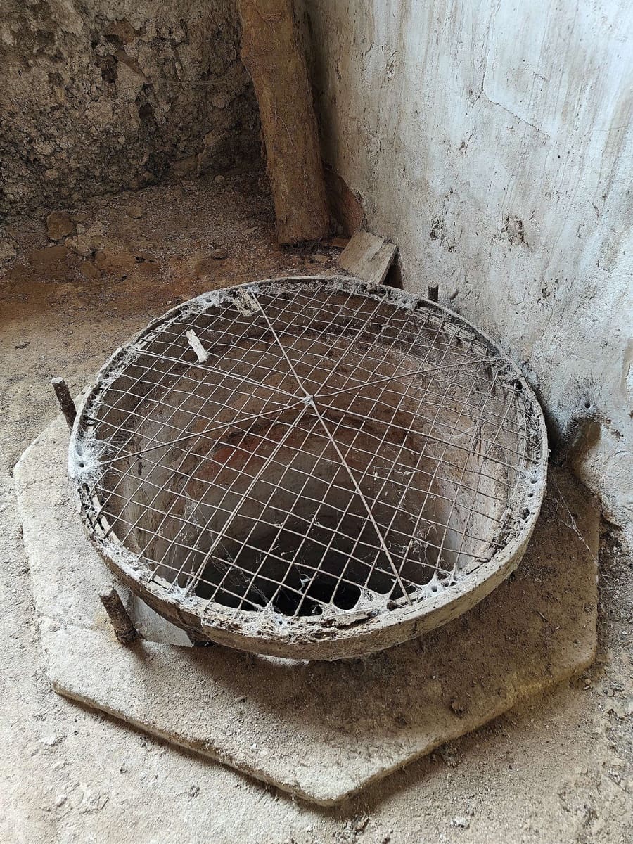 6 bedroom Finca/Country House for sale in Pinoso with pool - € 425,000 (Ref: 9789935)