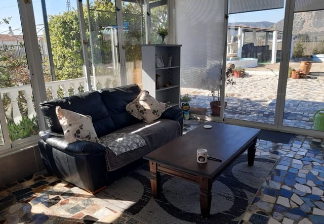 4 Zimmer Finca/Landgut zu verkaufen in Villena mit Pool - 249.995 € (Ref: 9883628)