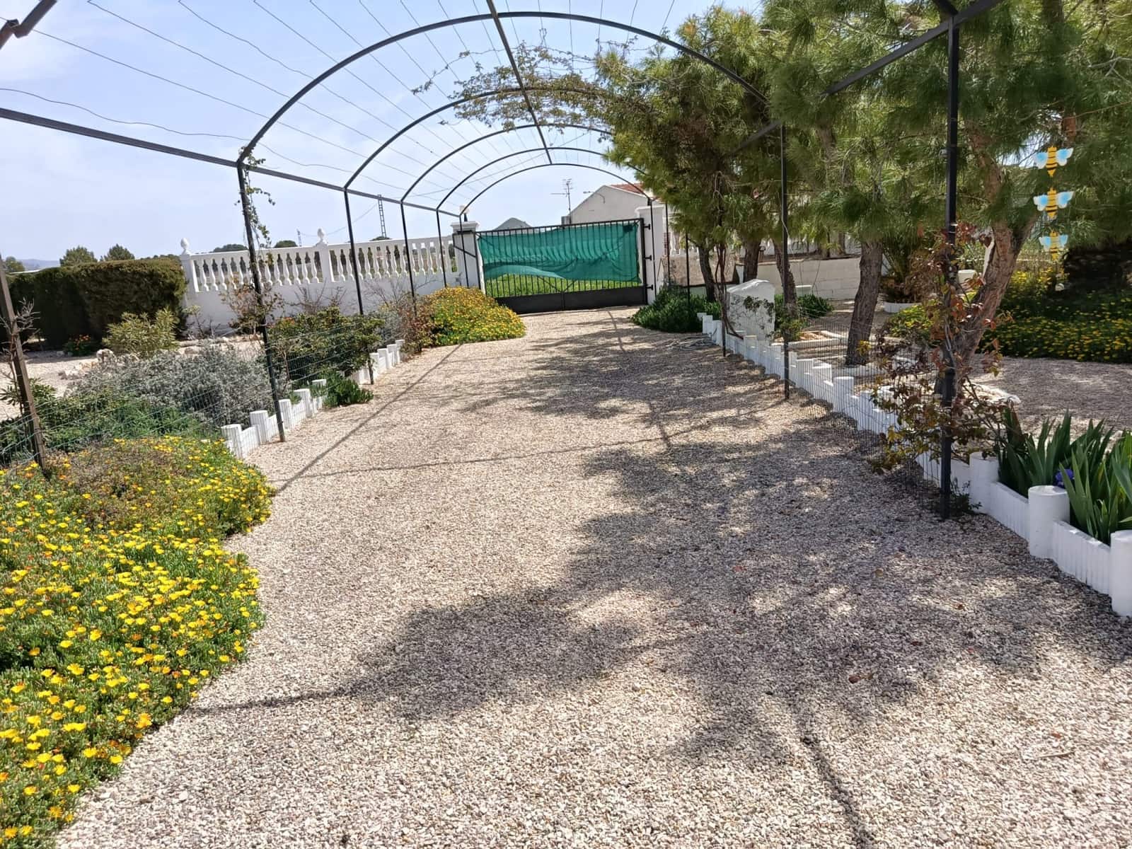 4 Zimmer Finca/Landgut zu verkaufen in Villena mit Pool - 249.995 € (Ref: 9883628)