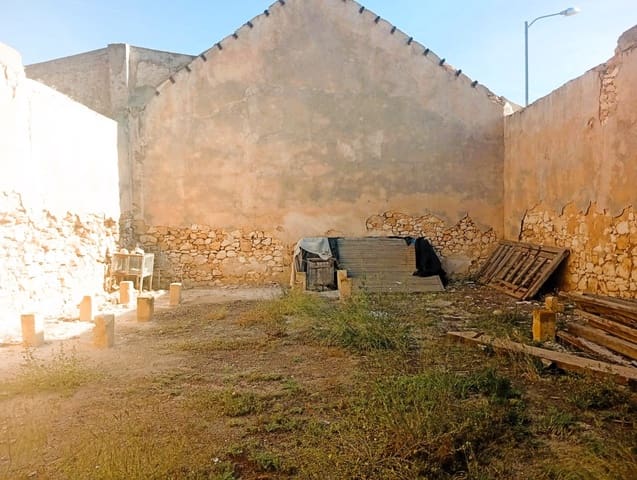 7 soveværelse Byhus til salg i Pinoso med swimmingpool - € 255.000 (Ref: 9893544)