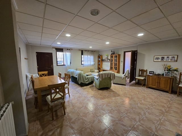 6 bedroom Townhouse for sale in Salinas - € 159,999 (Ref: 9893548)