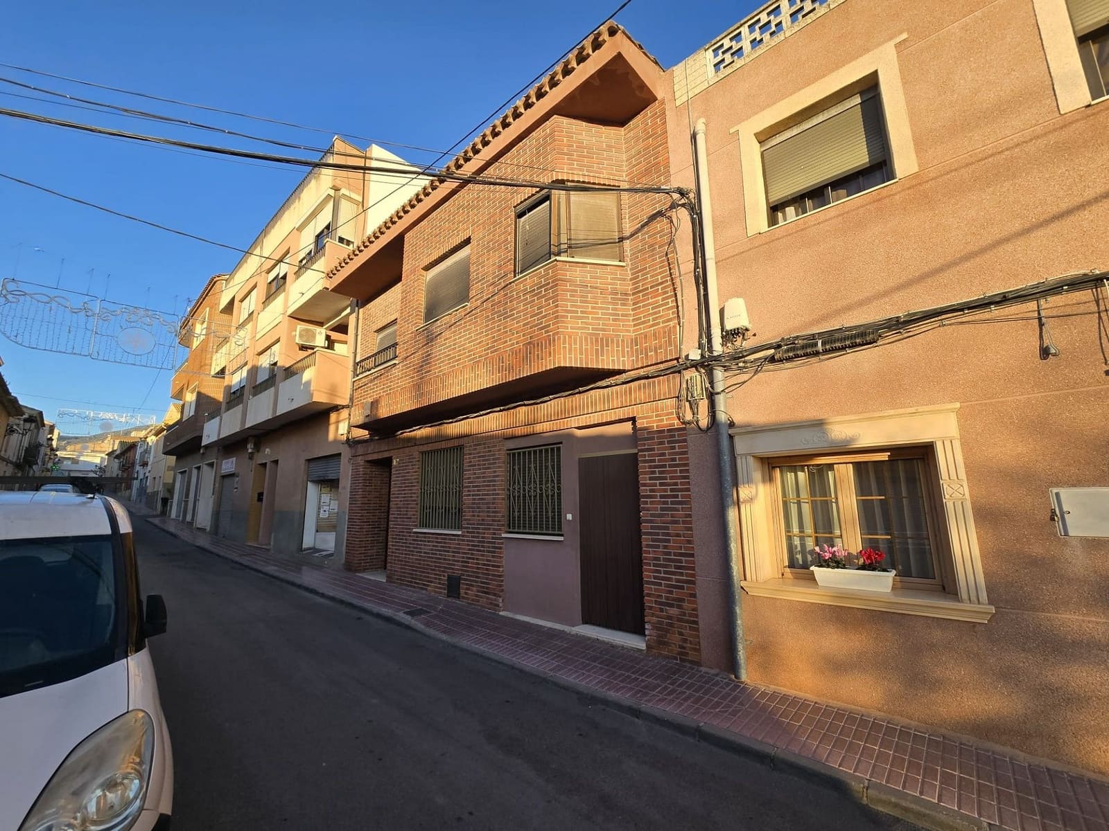 6 bedroom Townhouse for sale in Salinas - € 159,999 (Ref: 9893548)
