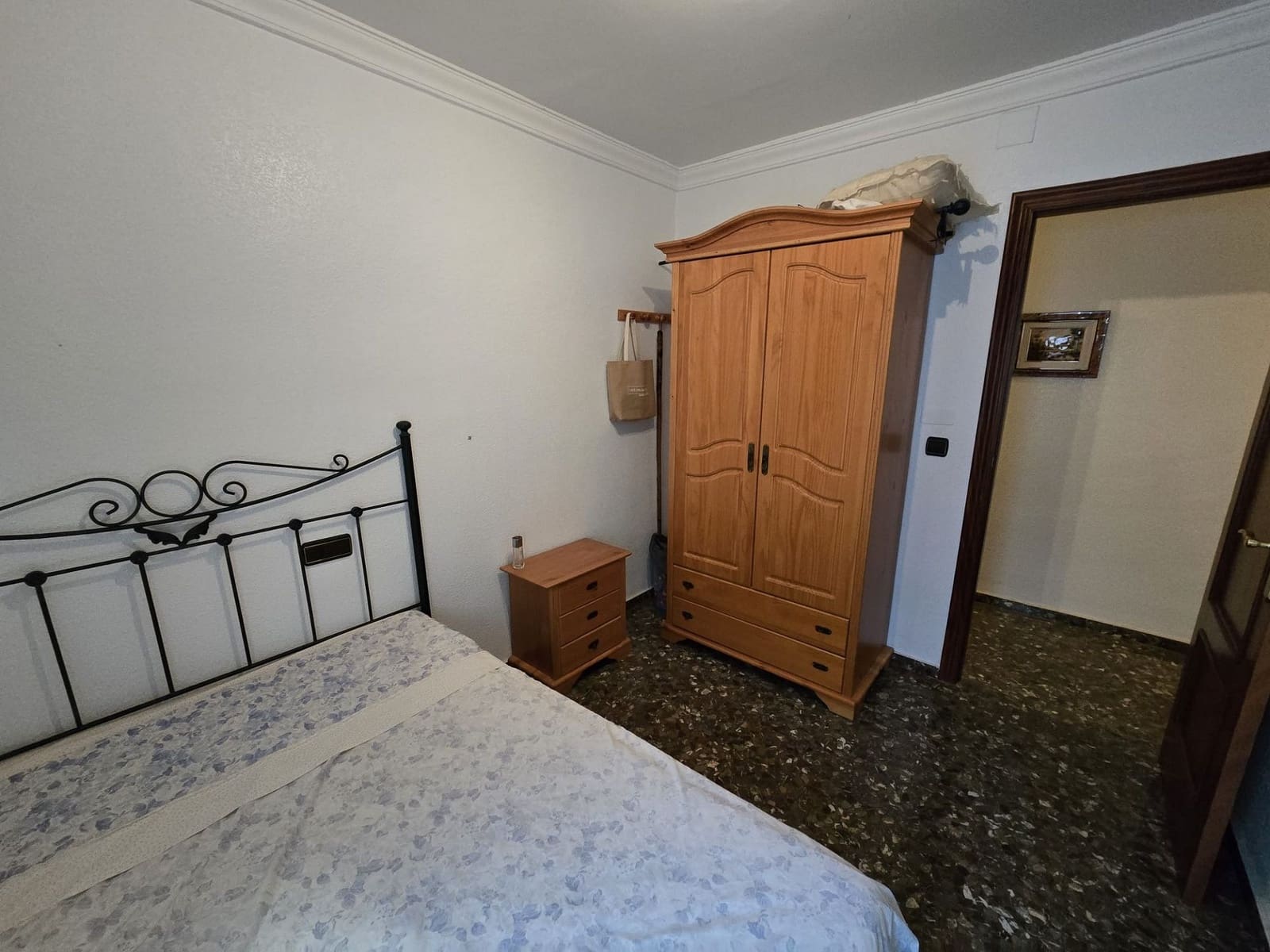 6 bedroom Townhouse for sale in Salinas - € 159,999 (Ref: 9893548)