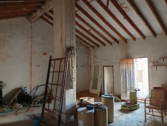 Casa de 1 habitación en Salinas en venta - 72.000 € (Ref: 9893549)