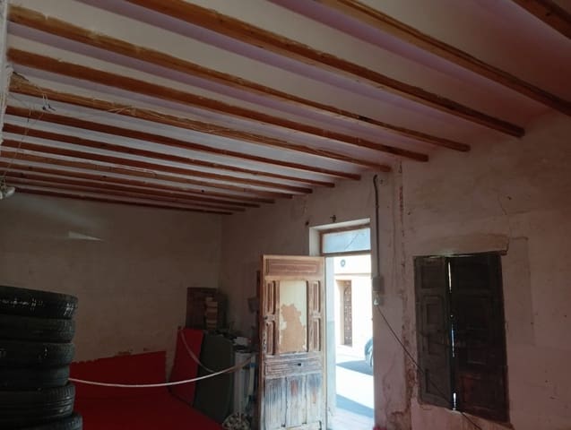 Casa de 1 habitación en Salinas en venta - 72.000 € (Ref: 9893549)