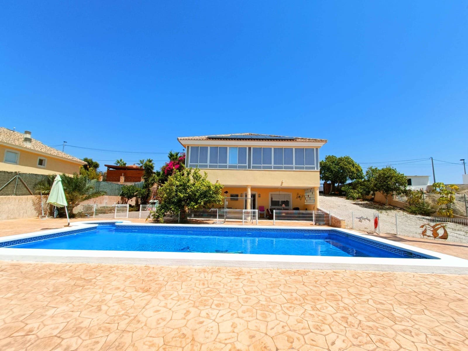 Chalet de 5 habitaciones en Abanilla en venta con piscina - 392.000 € (Ref: 9904897)