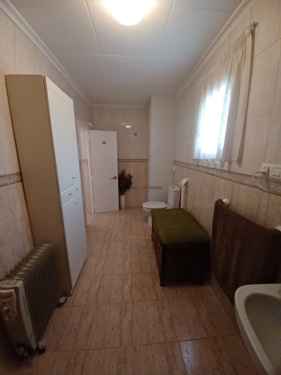 Finca/Casa Rural de 3 habitaciones en Yecla en venta con piscina - 199.995 € (Ref: 9904903)