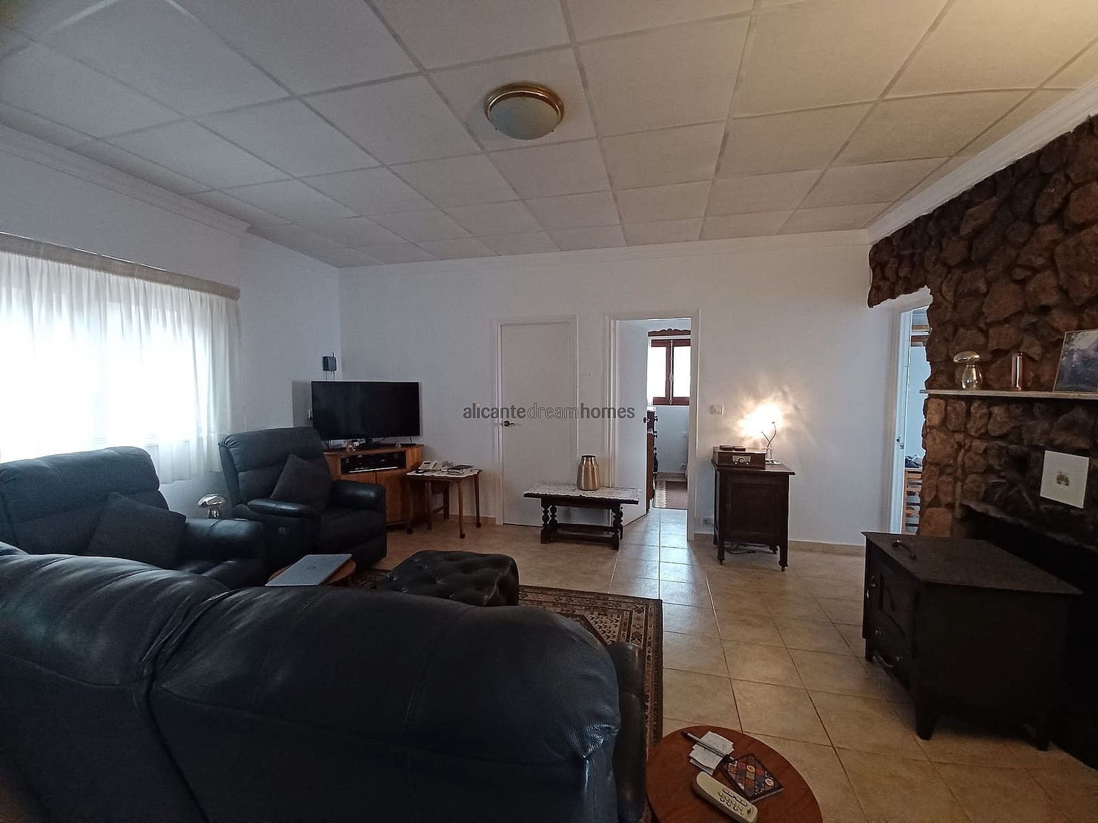 Finca/Casa Rural de 3 habitaciones en Yecla en venta con piscina - 199.995 € (Ref: 9904903)