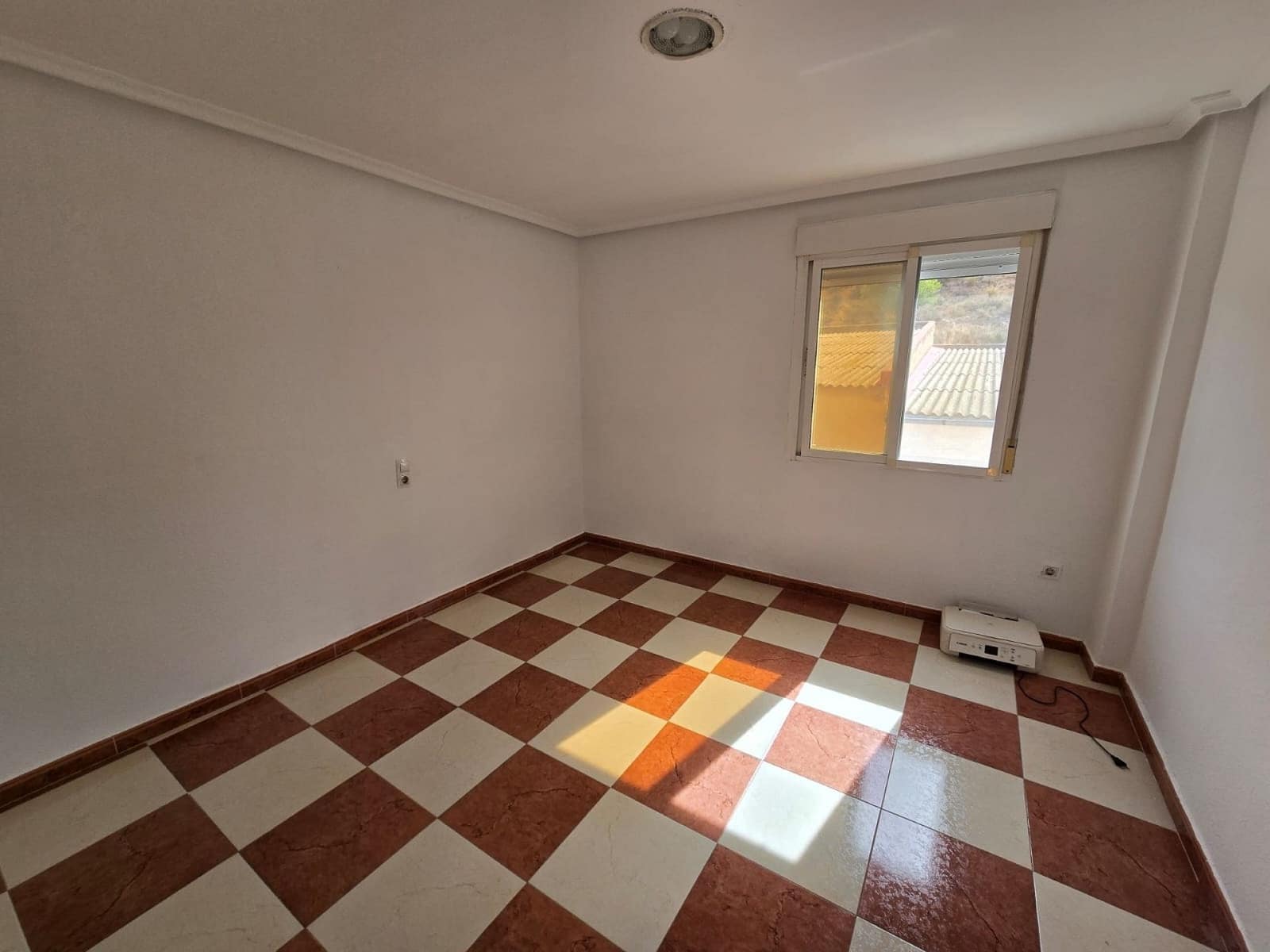5 soveværelse Byhus til salg i Sax med swimmingpool - € 189.950 (Ref: 9904919)