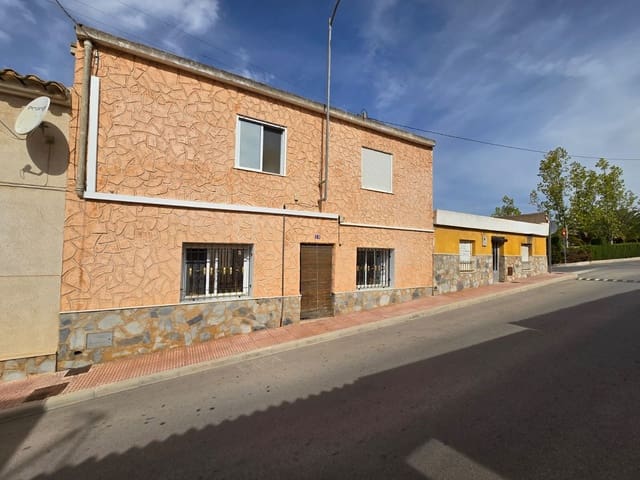 5 soveværelse Byhus til salg i Sax med swimmingpool - € 189.950 (Ref: 9904919)