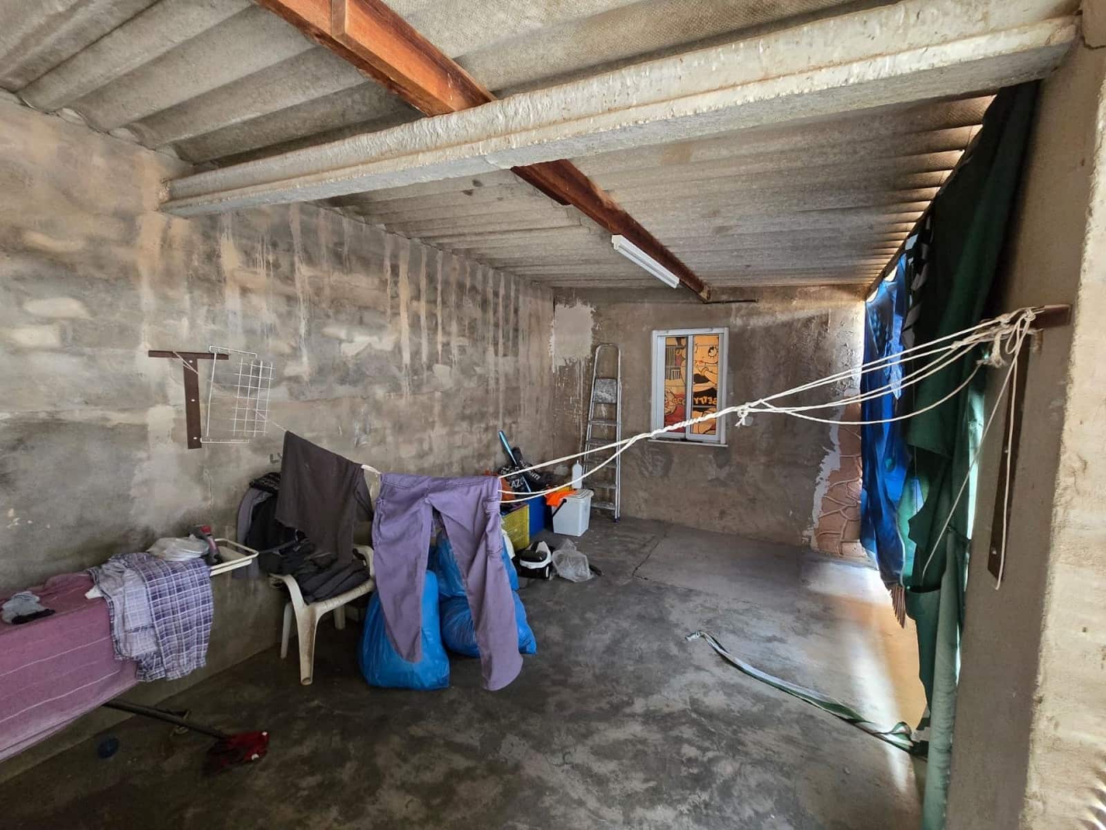 5 soveværelse Byhus til salg i Sax med swimmingpool - € 189.950 (Ref: 9904919)