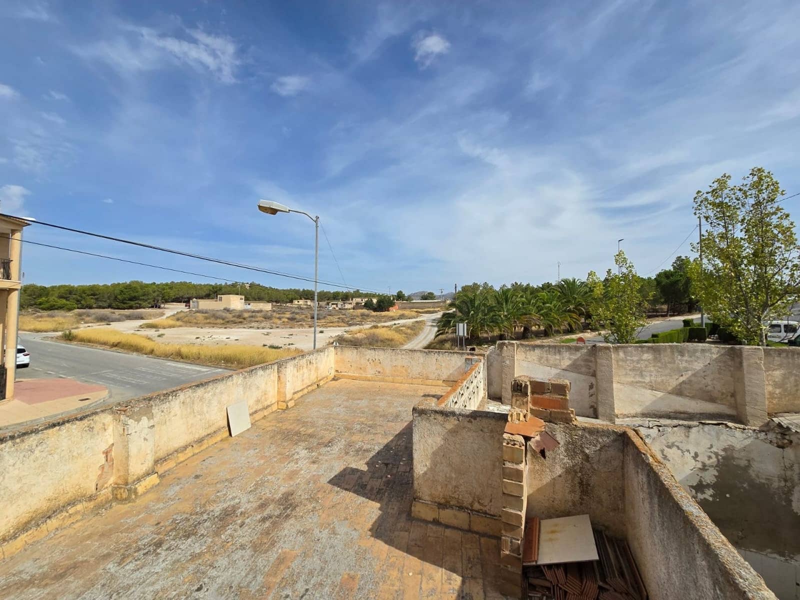 5 soveværelse Byhus til salg i Sax med swimmingpool - € 189.950 (Ref: 9904919)
