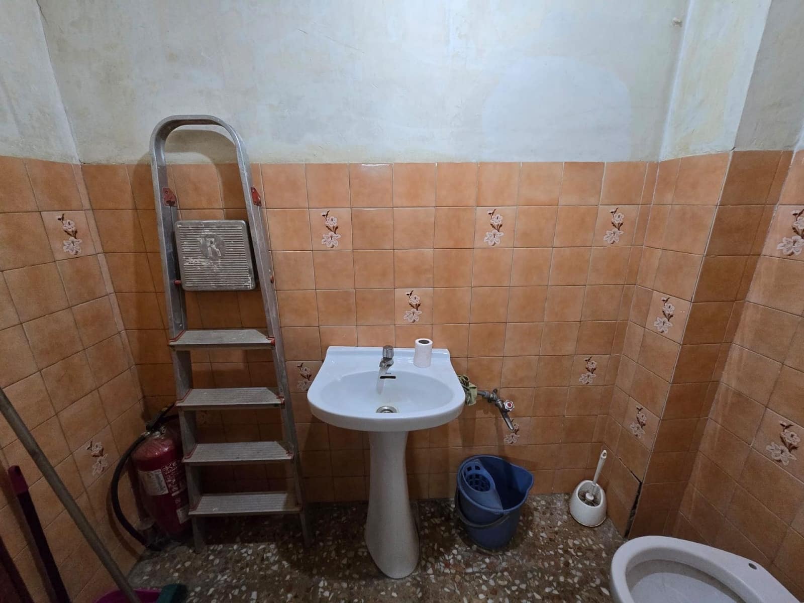 4 slaapkamer Huis te koop in Salinas met zwembad - € 169.950 (Ref: 9904922)