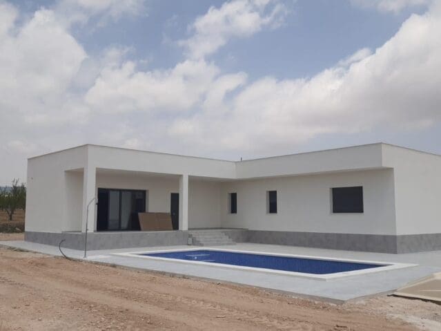 3 chambre Villa/Maison à vendre à Pinoso avec piscine - 325 000 € (Ref: 9904931)