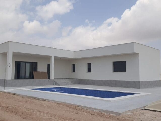 3 chambre Villa/Maison à vendre à Pinoso avec piscine - 325 000 € (Ref: 9904931)