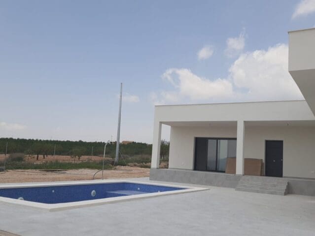 3 chambre Villa/Maison à vendre à Pinoso avec piscine - 325 000 € (Ref: 9904931)