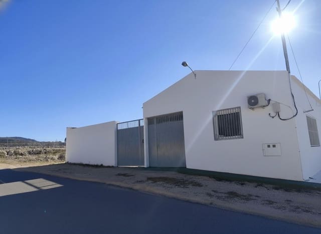 Commerciale in vendita in Sax con piscina - 180.000 € (Rif: 9915078)