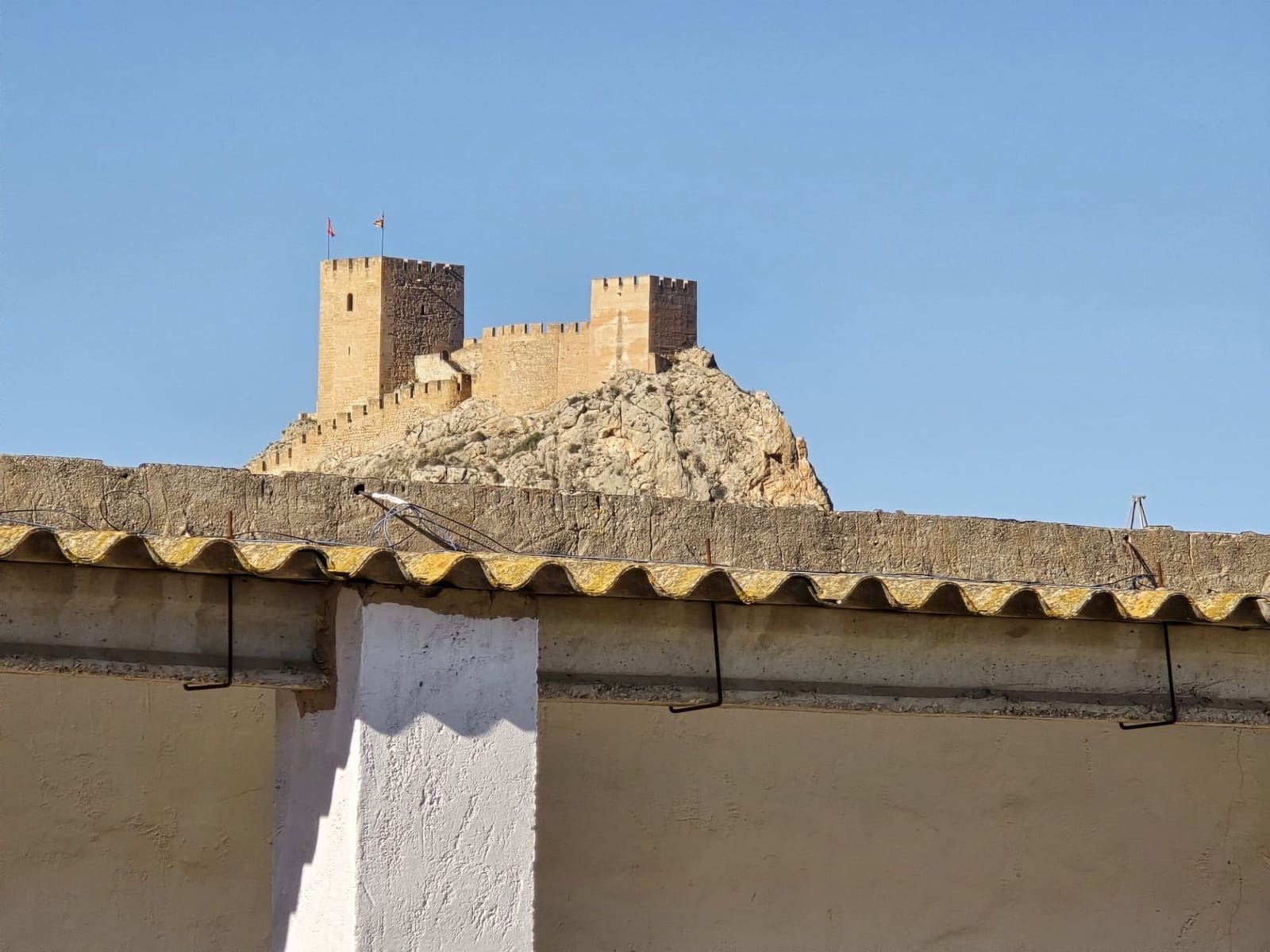 Commerciale in vendita in Sax con piscina - 180.000 € (Rif: 9915078)