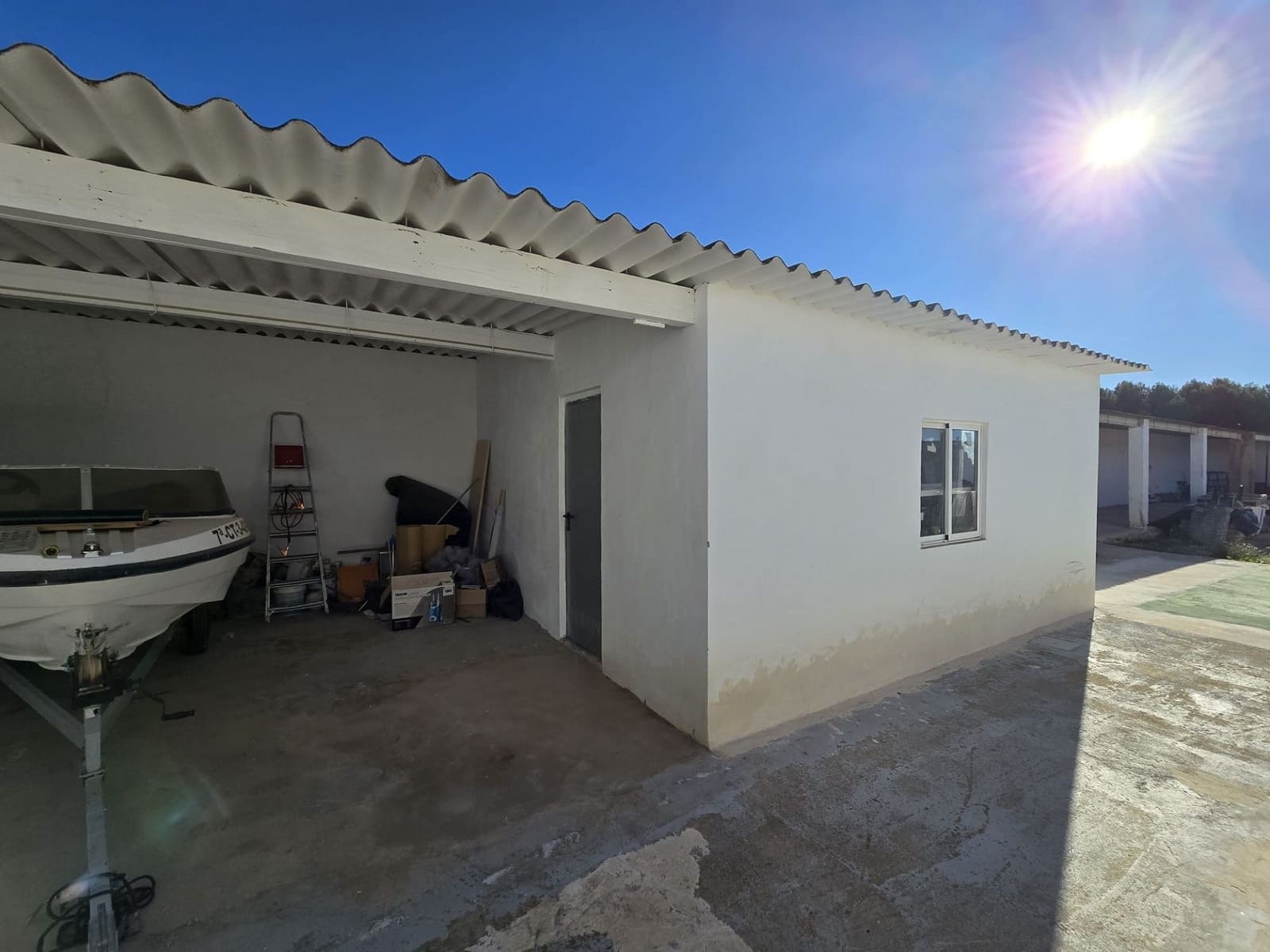 Commerciale in vendita in Sax con piscina - 180.000 € (Rif: 9915078)