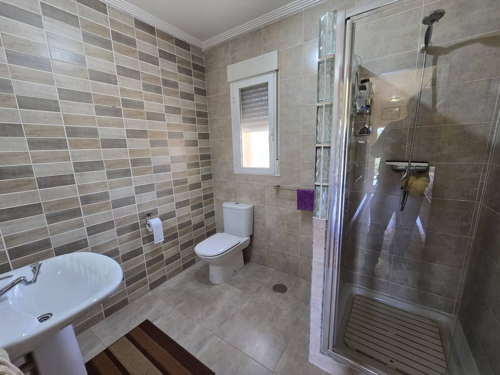 4 bedroom Villa for sale in Sax with pool - € 499,999 (Ref: 9915079)