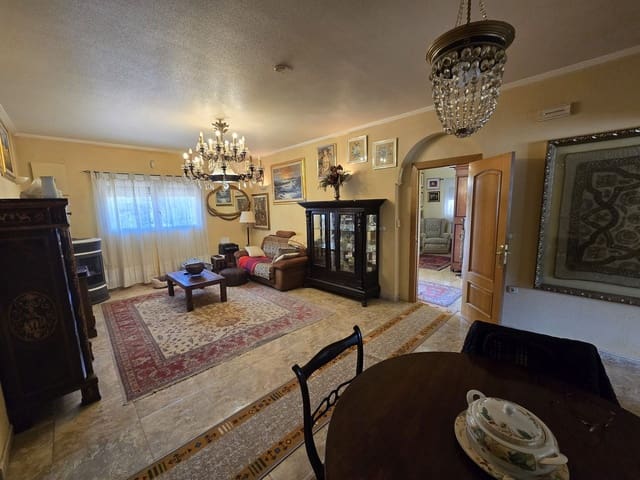 4 soveværelse Villa til salg i Sax med swimmingpool - € 499.999 (Ref: 9915079)