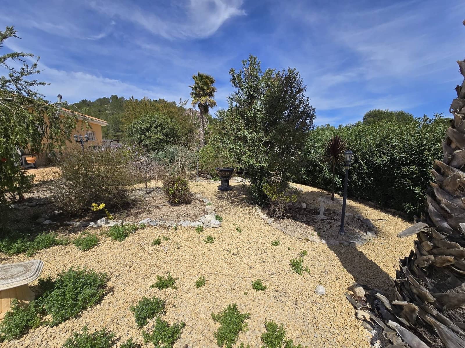 4 bedroom Villa for sale in Sax with pool - € 499,999 (Ref: 9915079)