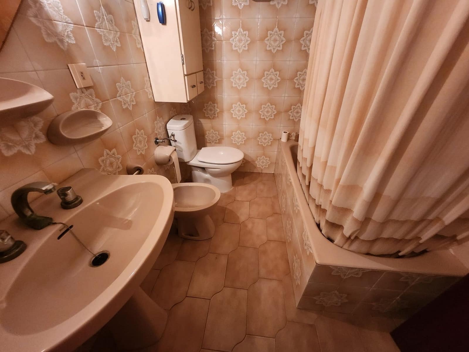 3 bedroom Townhouse for sale in Sax with pool - € 179,995 (Ref: 9930002)