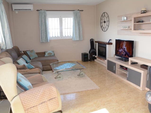 3 quarto Moradia para venda em Abanilla com piscina - 325 000 € (Ref: 9932576)