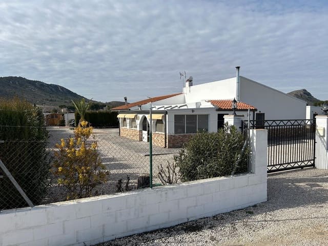 5 makuuhuone Huvila myytävänä paikassa Villena mukana uima-altaan - 299 950 € (Ref: 9941606)