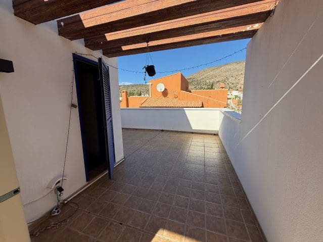 4 slaapkamer Villa te koop in Fortuna met zwembad - € 258.500 (Ref: 9941608)