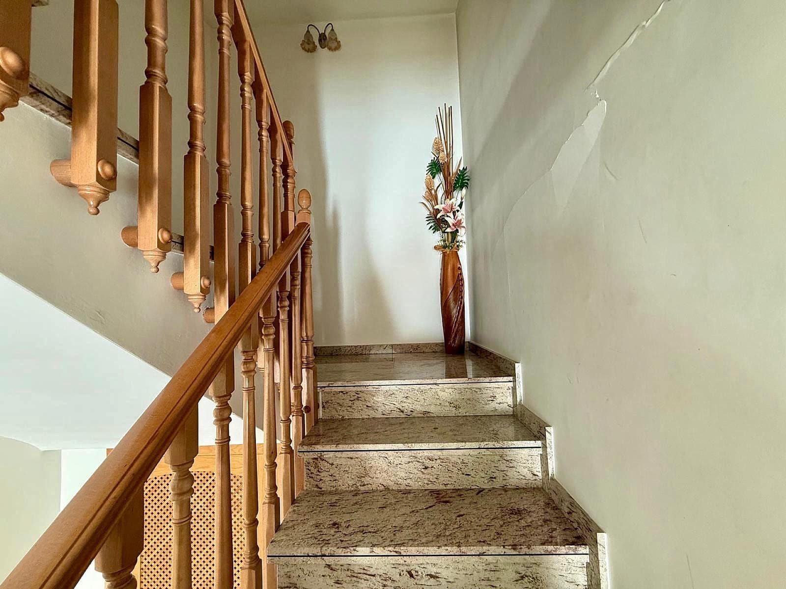 5 chambre Maison de Ville à vendre à Pinoso avec piscine - 399 995 € (Ref: 9948960)